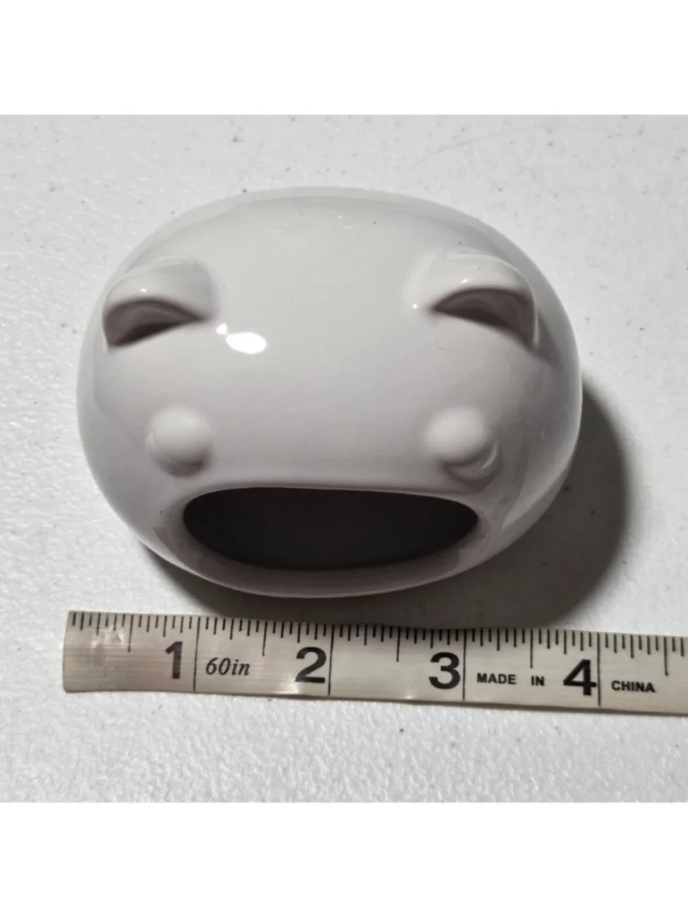Ceramic Bear Shaped Small Animal Hideout 3.5 inch Wide Glossy White 7.8 oz
